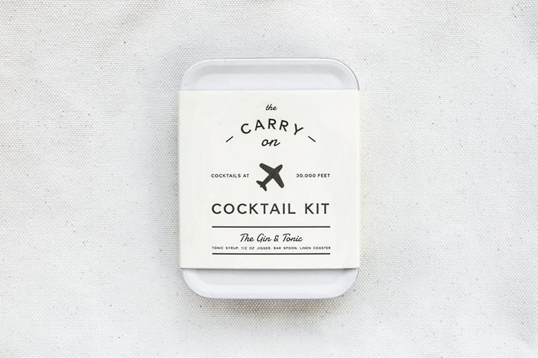 the-carry-on-cocktail-kit-allows-you-to-have-your-favorite-drink-in-the-air-1111