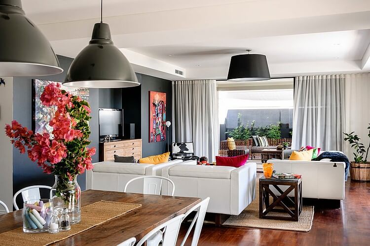 a residence full of color and vintage furniture_3