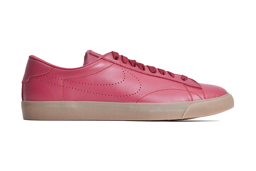 nikelab-tennis-classic-ac-sp-burgundy-navy-1