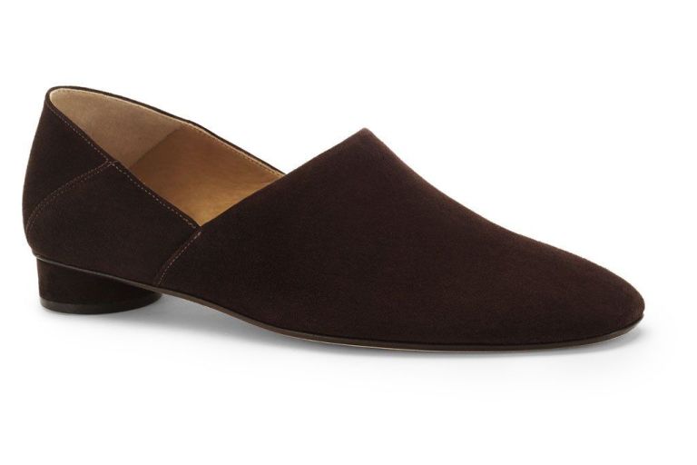 gallery-1452383356-the-row-loafer