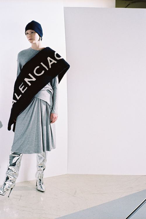 balenciaga_pre_fall_4