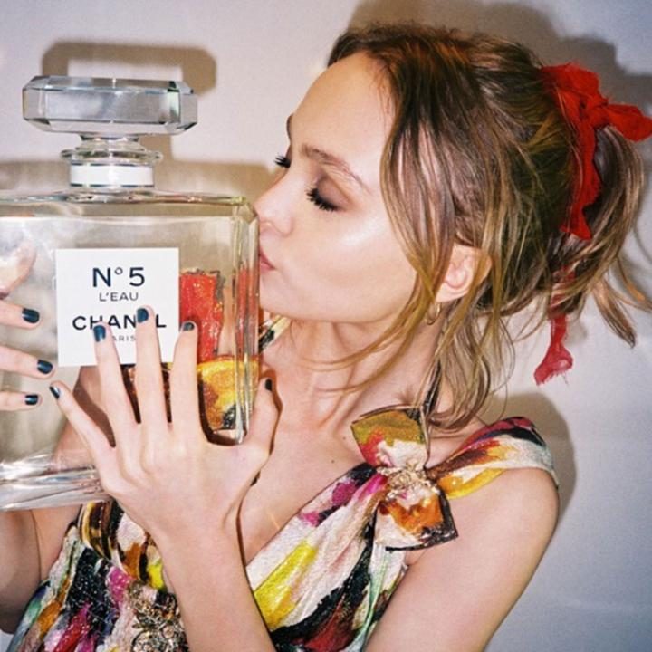 lily_rose_depp_2