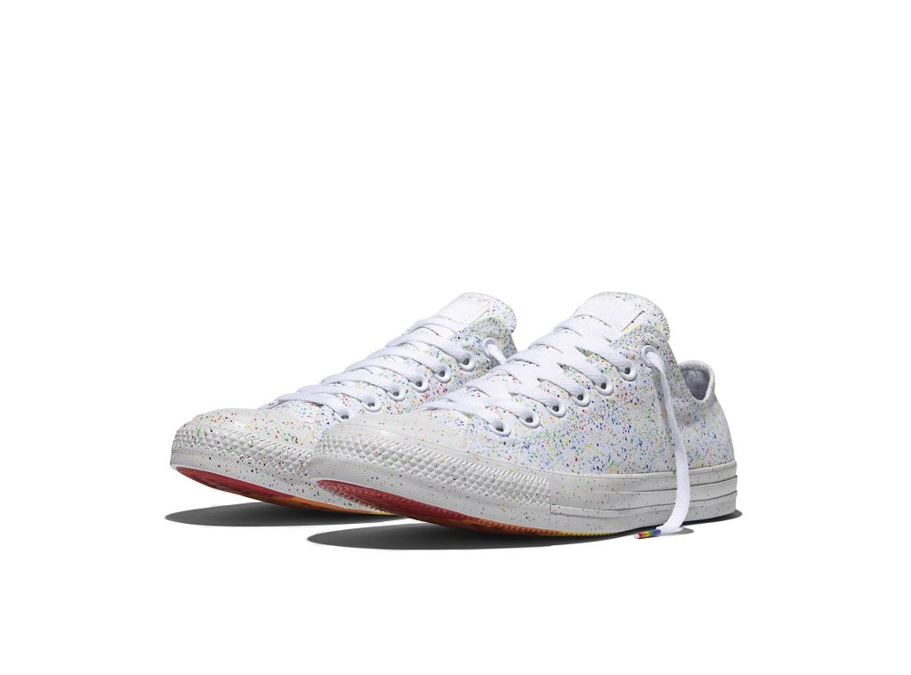 Converse_Chuck_Taylor_All_Star_Pride_-_White_Pair_34306