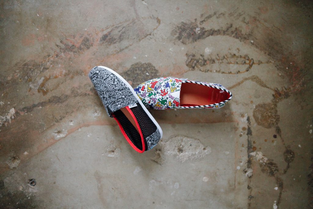 TOMS Keith Haring 7