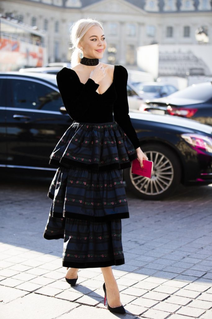 PARIS, FRANCE - JANUARY 25: Ulyana Sergeenko at Schiaparelli on January 25, 2016 in Paris, France. (Photo by Melodie Jeng/Getty Images)