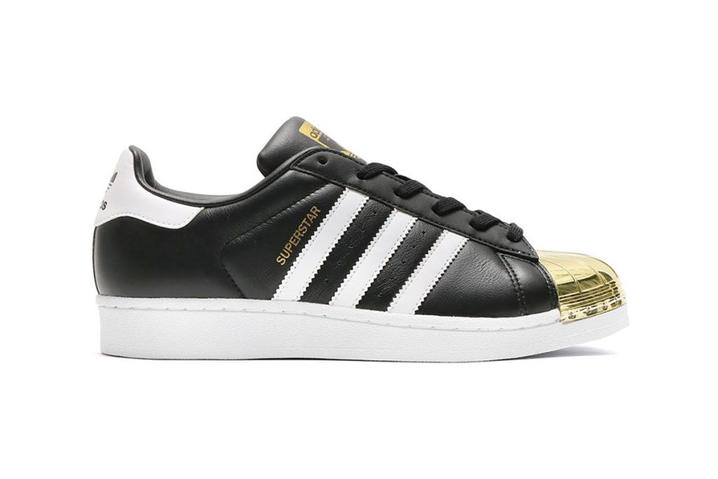 adidas-superstar-metallic-toe-2