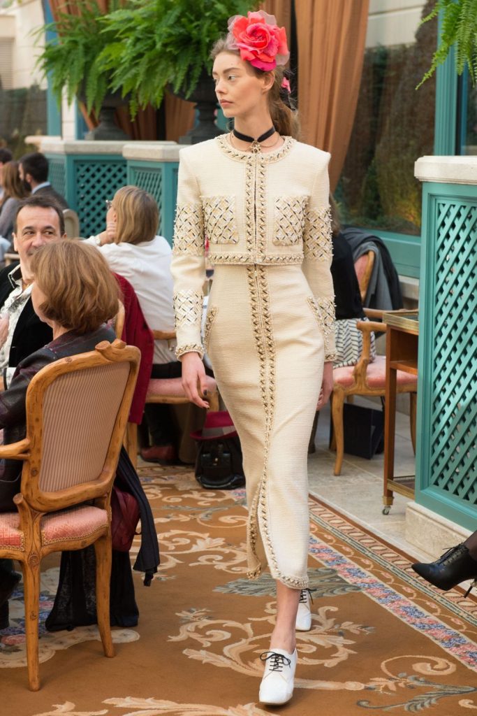 chanel-pre-fall-winter-2017-collection-5