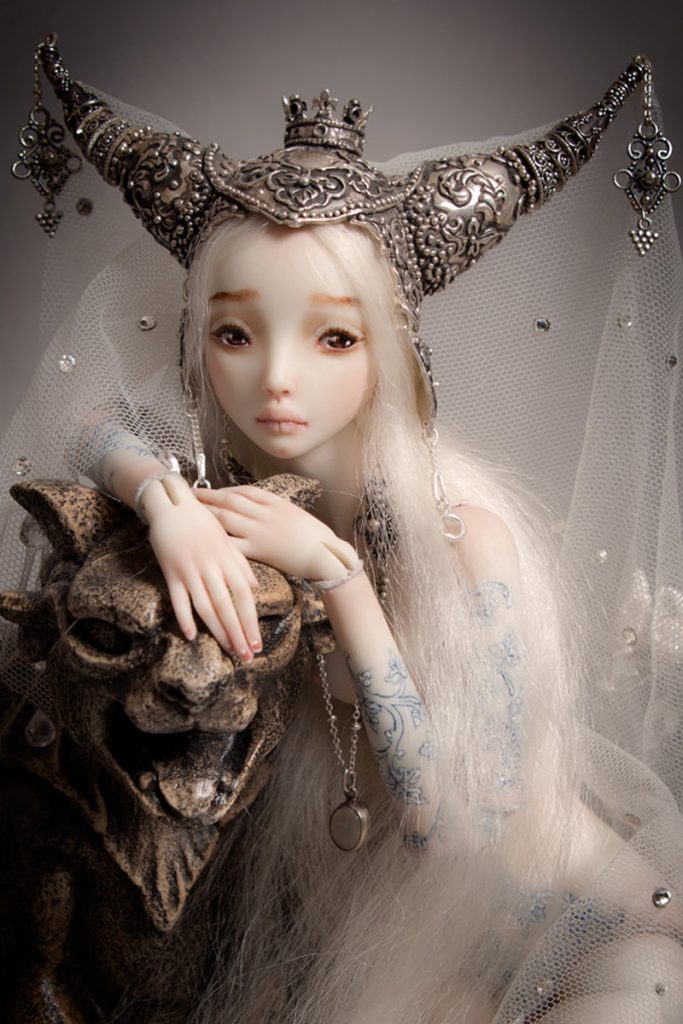 marina-bychkova_enchanted-doll_stockholm-syndrome_beauty-and-the-beast_beautiful-bizarre-magazine