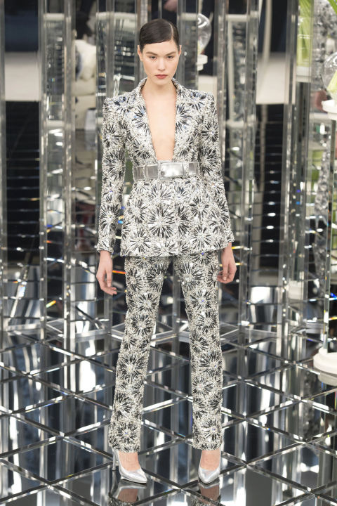 chanel-spring-summer-2017-couture-show (14)