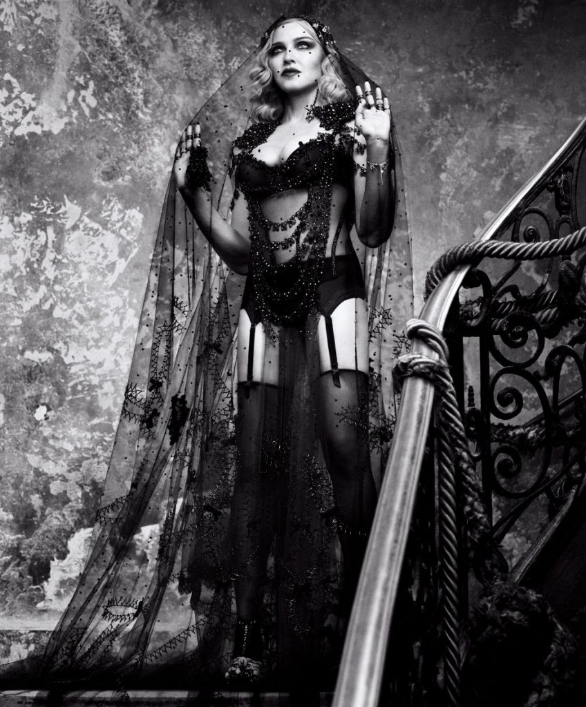 madonna-harpers-bazaar-february-2017-8