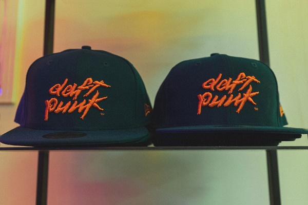 The First Pop-UP from Daft Punk 6